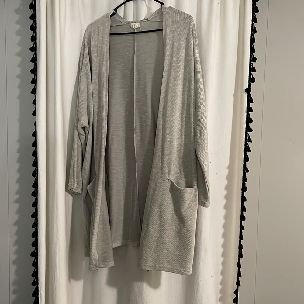 Donni Cardigan